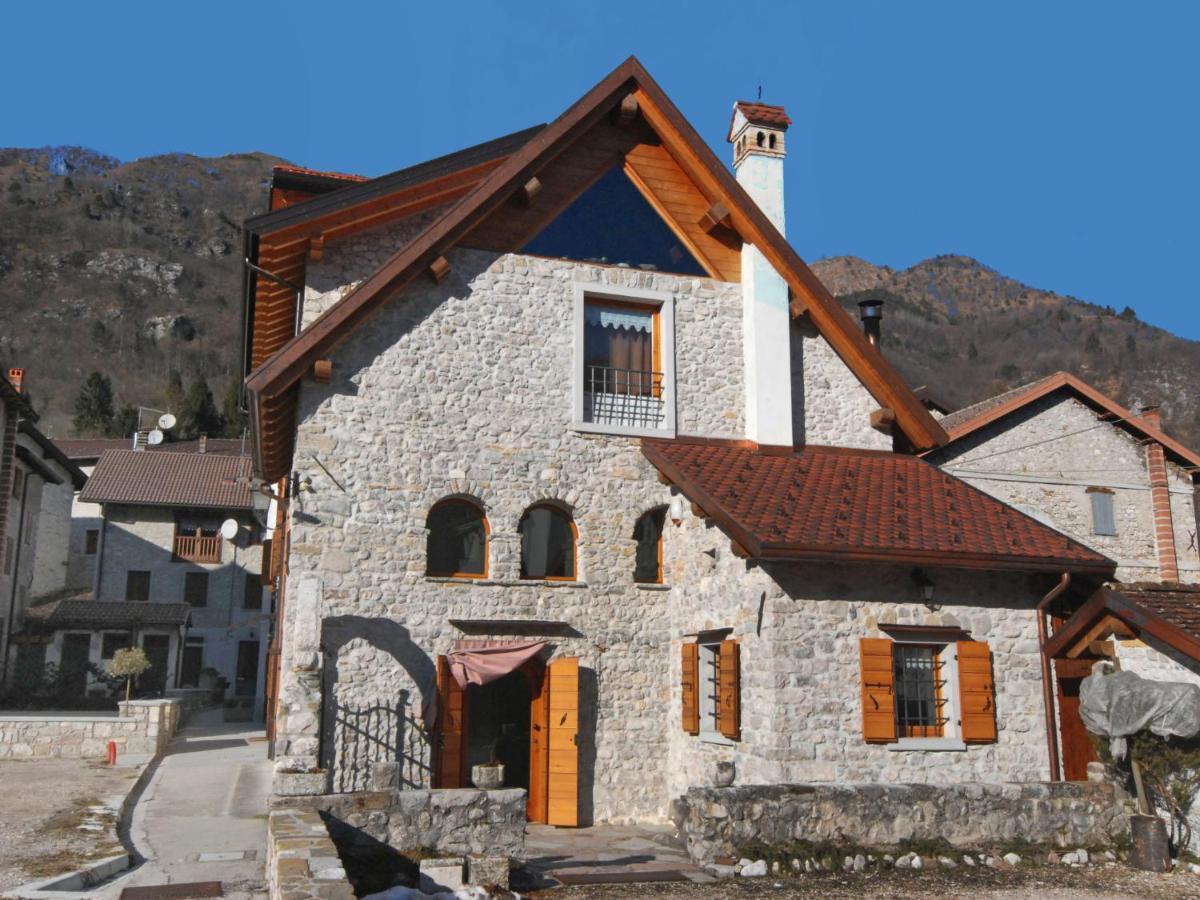 Apartment Albergo Diffuso - Cjasa Ustin-2 By Interhome Барчис Экстерьер фото